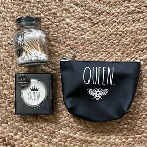 🐝✨💄Rae Dunn travel bag set and mirror queen bee